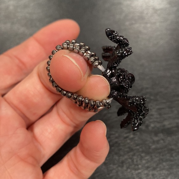 NEW! SPIDER 🕷Black Glitter Black Widow Halloween Stretch Ring - Picture 4 of 7